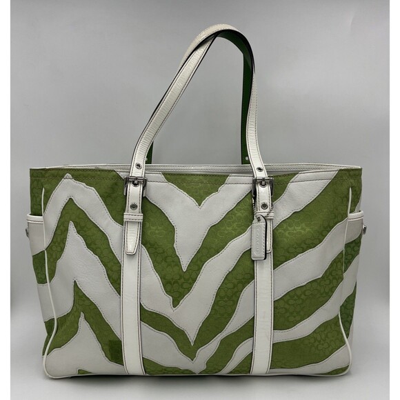 Coach Green White Zebra Stripe Signature Logo Purse No A06Q-1862 - Picture 1 of 12